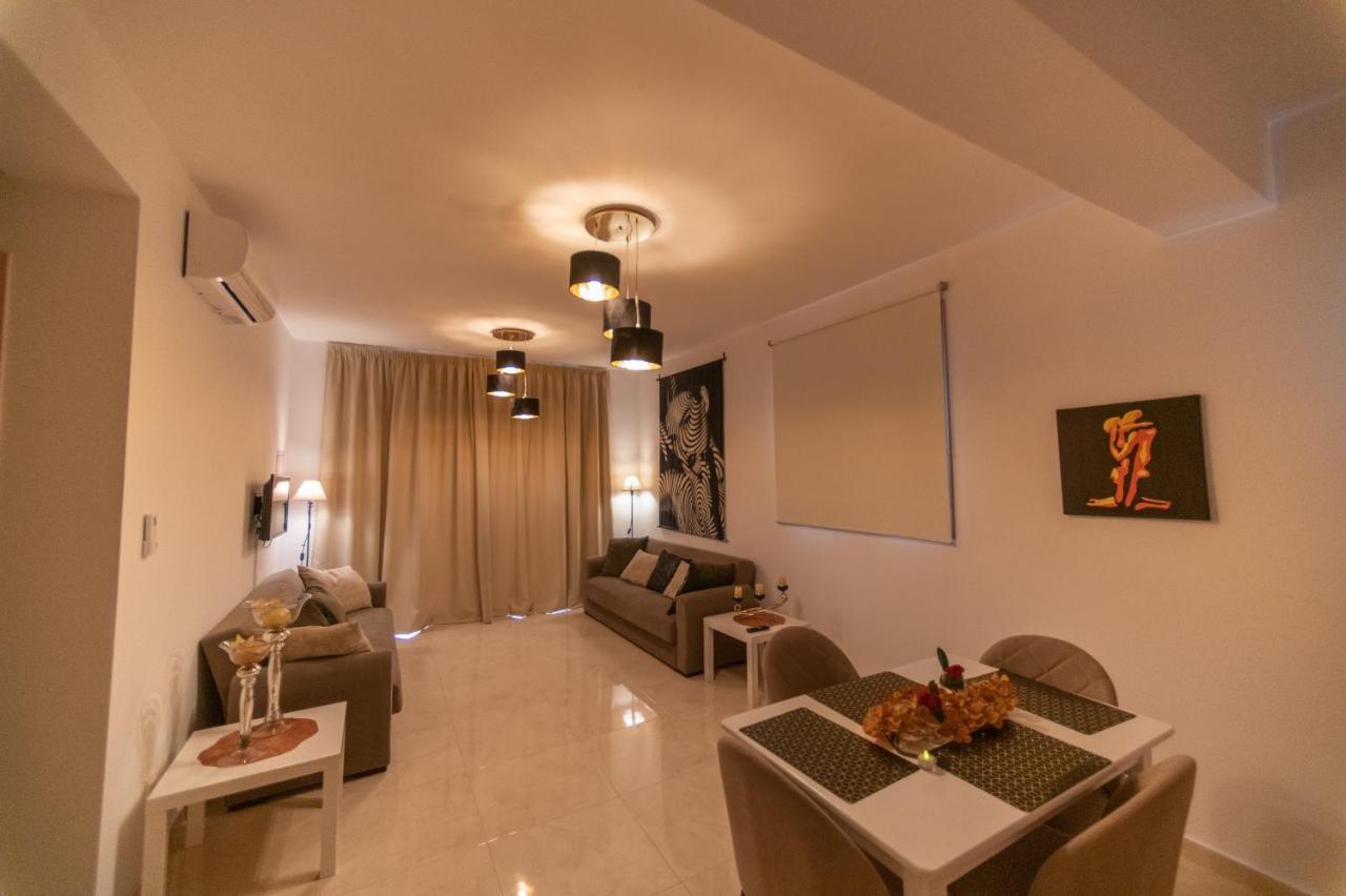 Harmony Seaview Apartments Paphos Extérieur photo