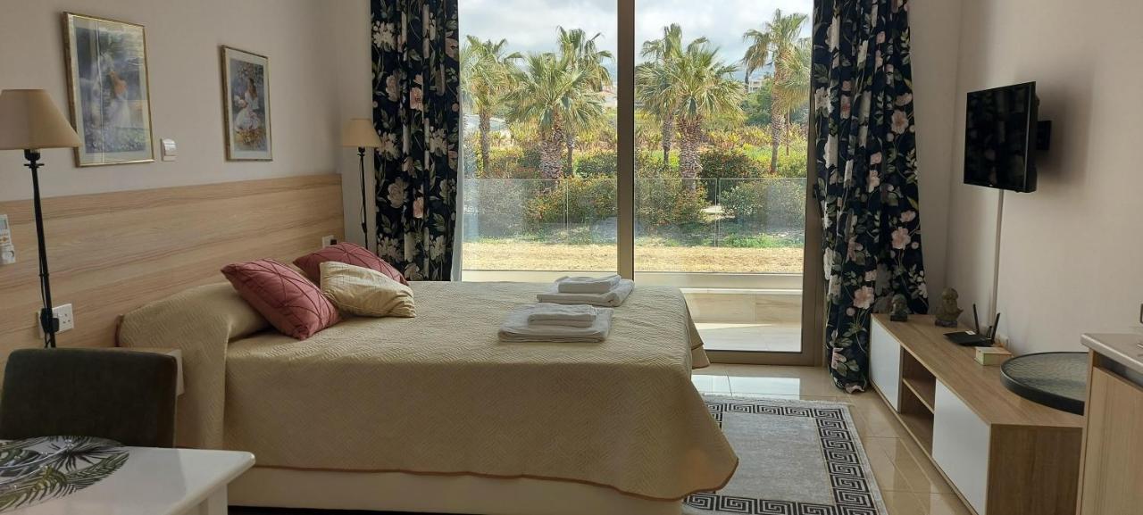 Harmony Seaview Apartments Paphos Extérieur photo