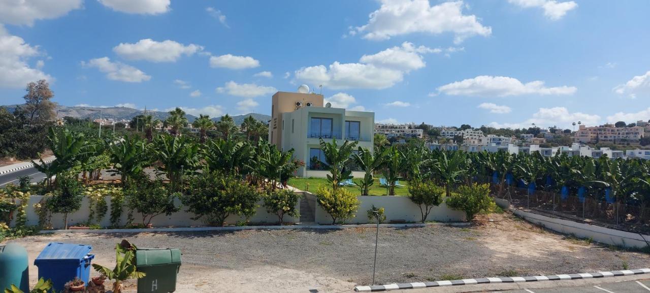 Harmony Seaview Apartments Paphos Extérieur photo