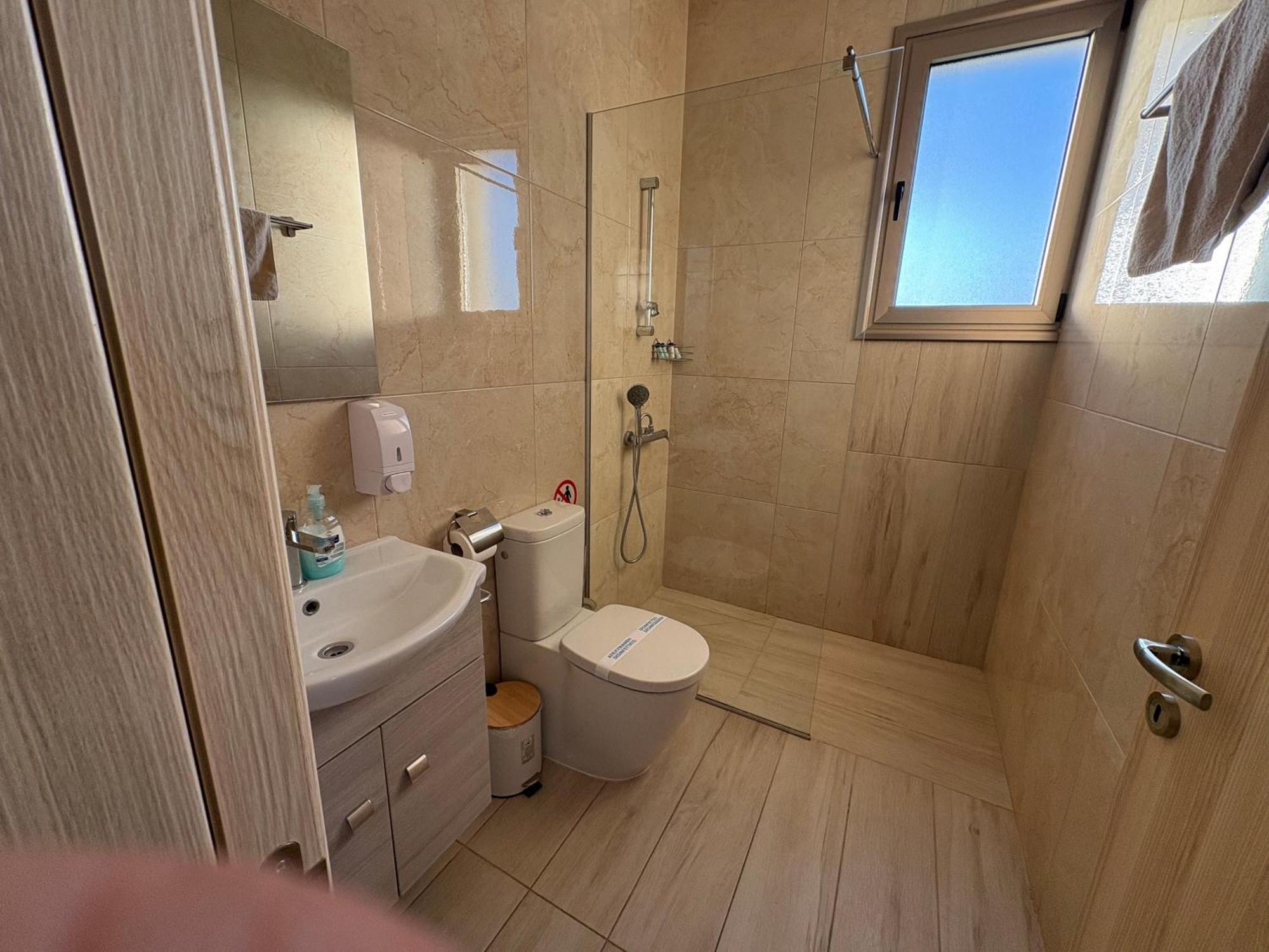 Harmony Seaview Apartments Paphos Extérieur photo